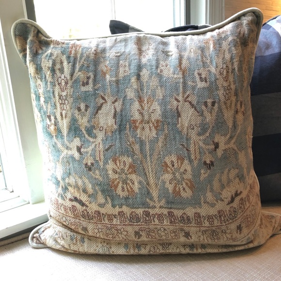 parrot throw pillows